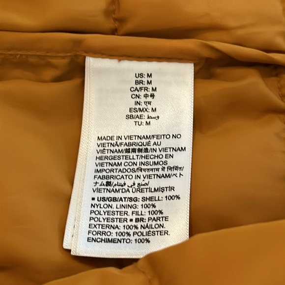 Amazon Essentials NWOT Men's Packable Lightweight Water-Resistant Puffer Jacket - Picture 10 of 16